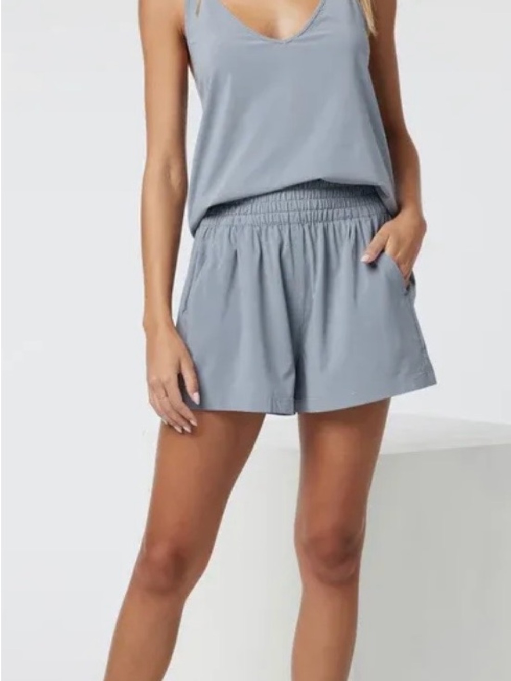 Vuori Grey Villa Shorts - Picture 3 of 5